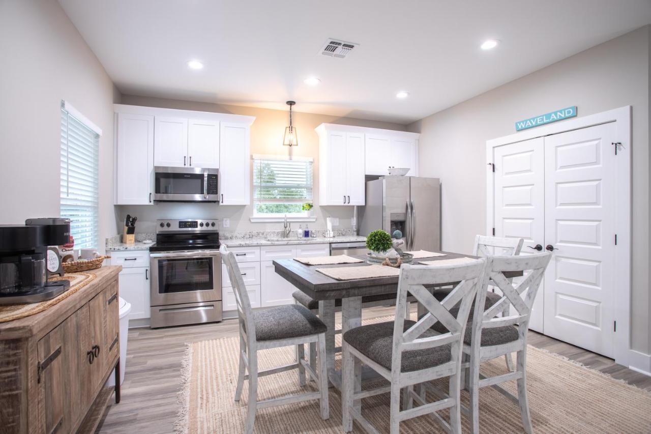 Waveland Beach Cottages Bagian luar foto